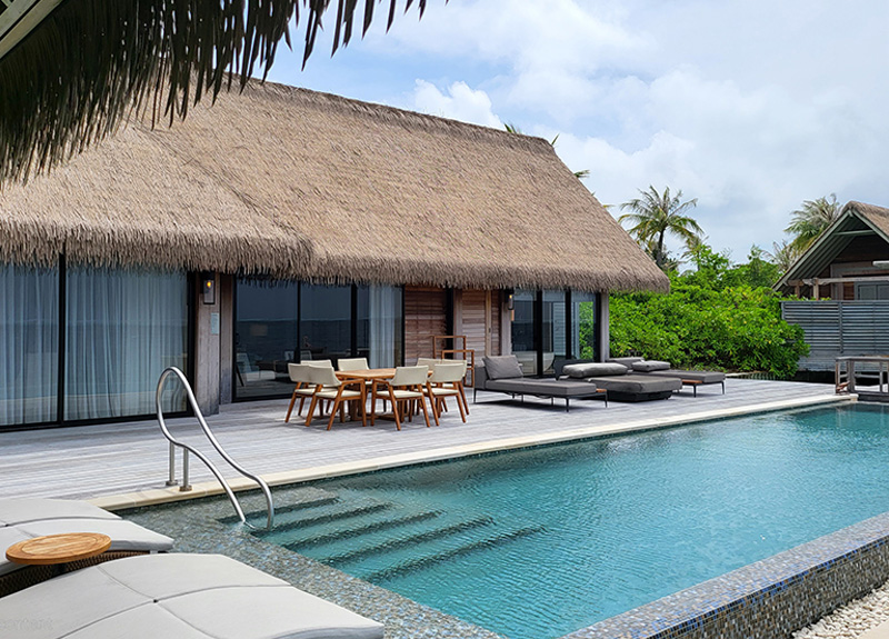 Synthetic Thatch Roof, Matts Corner India